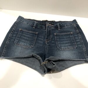 Lucky brand size 6 patch pocket shorts jeans